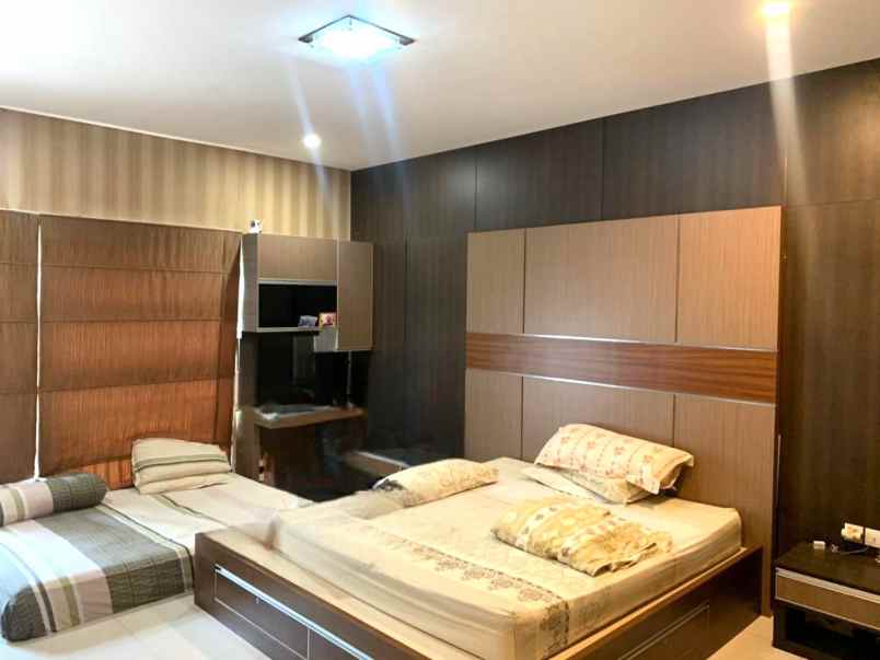 dijual rumah cluster lantana jgc