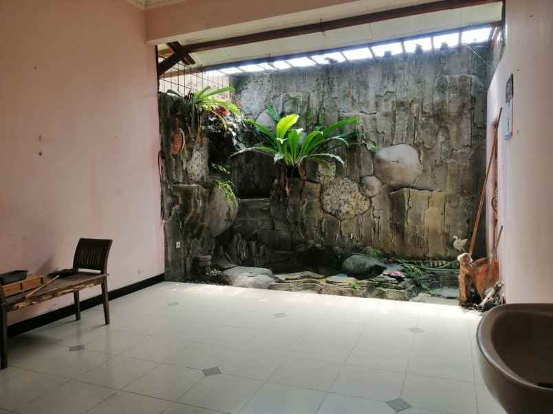 dijual rumah condongcatur depok sleman