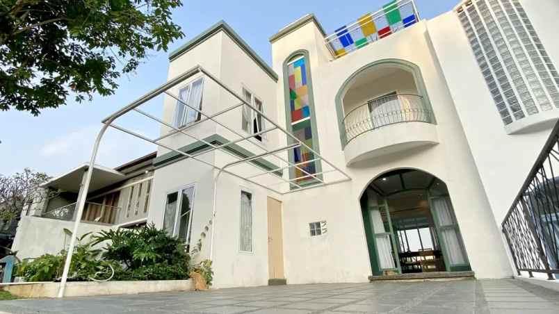 dijual rumah dago resort pakar