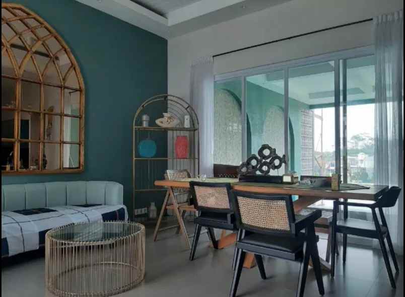 dijual rumah dago resort pakar