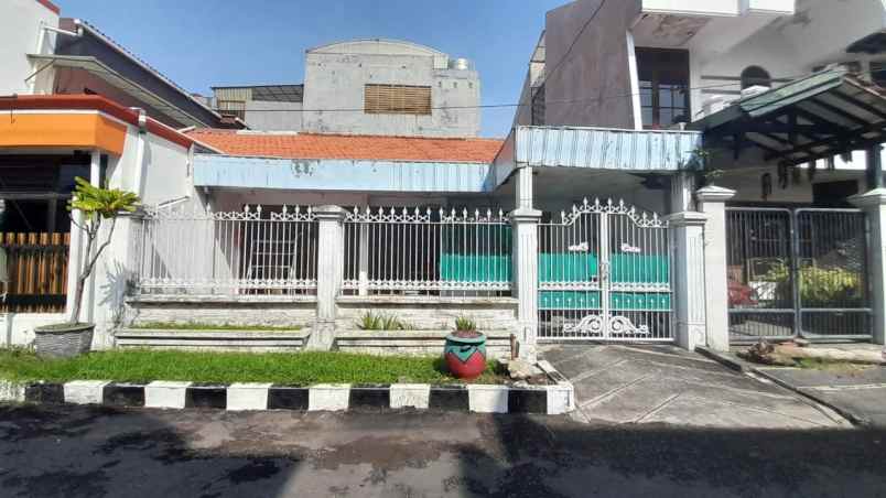 dijual rumah darmo permai timur