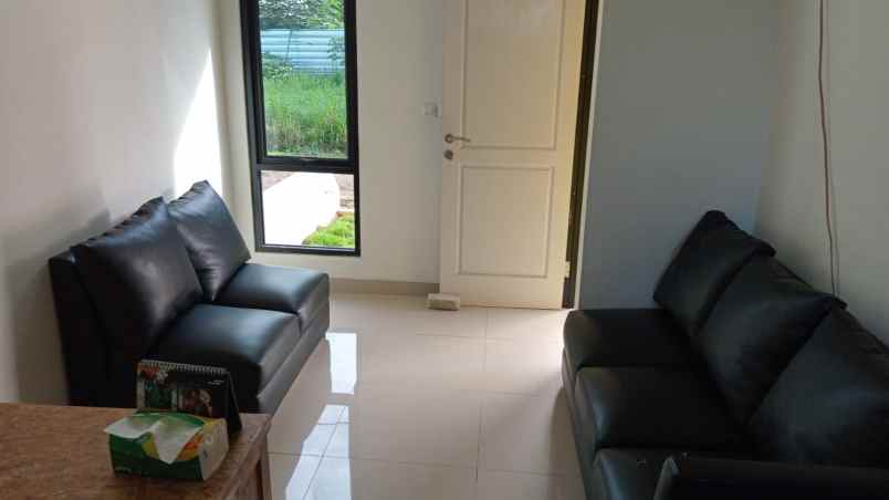 dijual rumah dekat pintu tol burangkeng bekasi