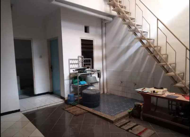 dijual rumah deltasari baru waru sidoarjo