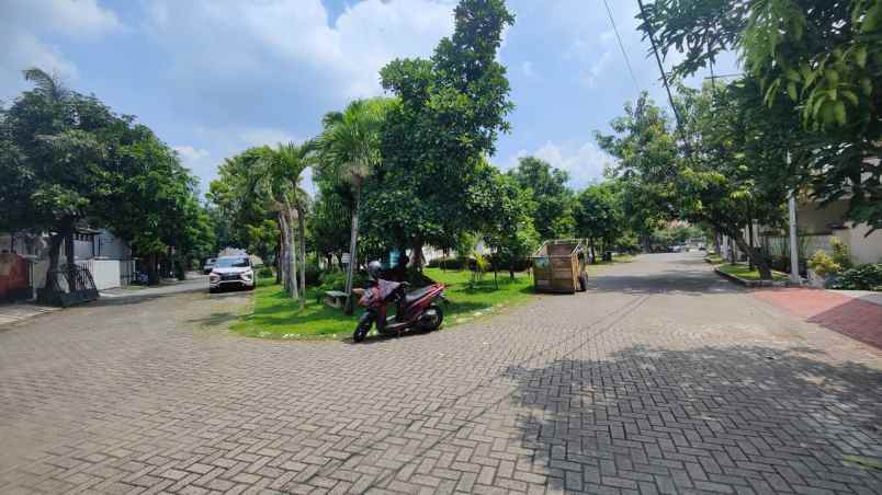 dijual rumah deltasari waru sidoarjo