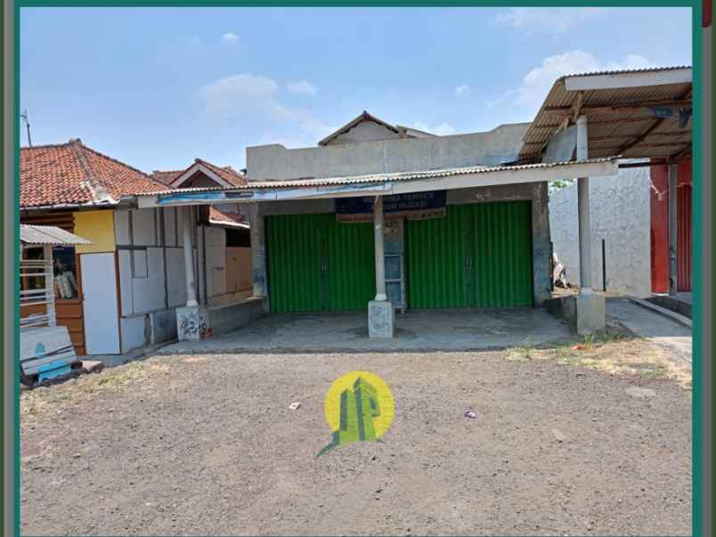 dijual rumah desa sanca