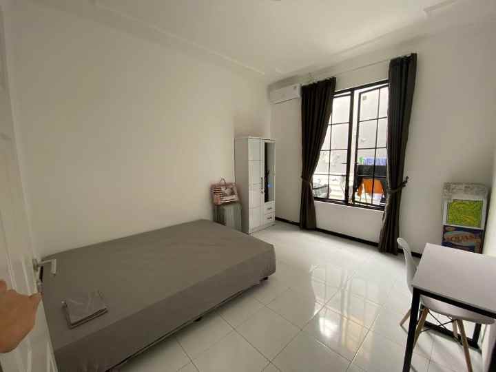 dijual rumah dharmahusada