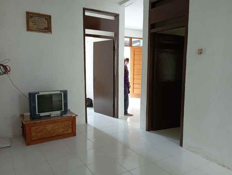 dijual rumah di margahayu kencana bandung