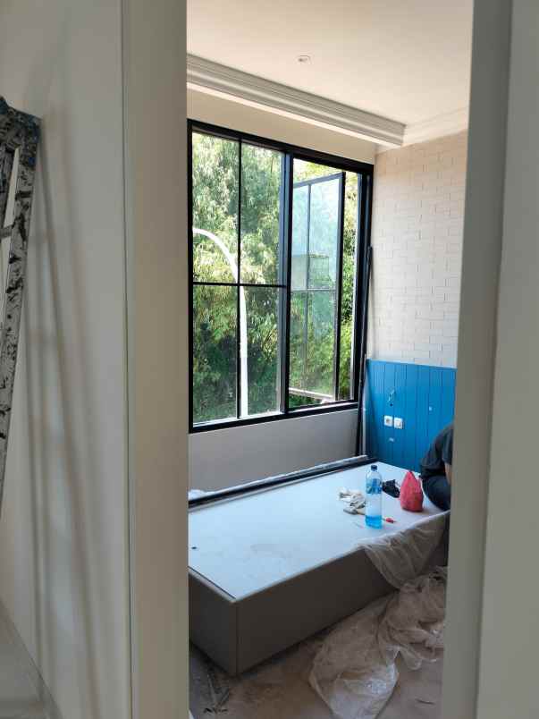 dijual rumah dian istana