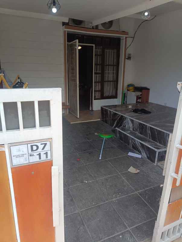 dijual rumah diover kredit rumah di