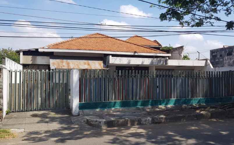 dijual rumah dr soetomo kec tegalsari