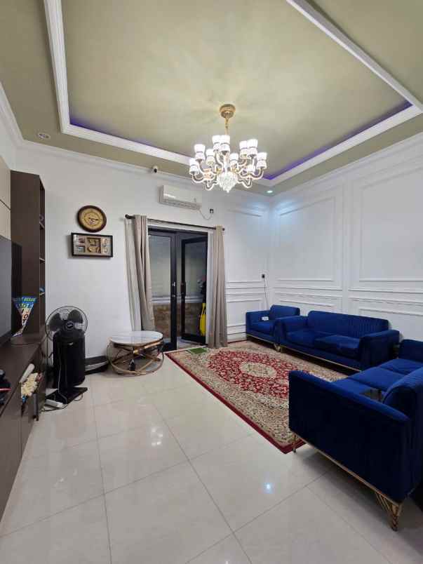 dijual rumah duren sawit jaktim