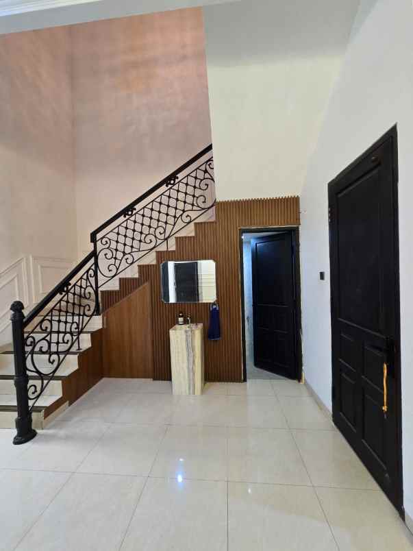 dijual rumah duren sawit jaktim