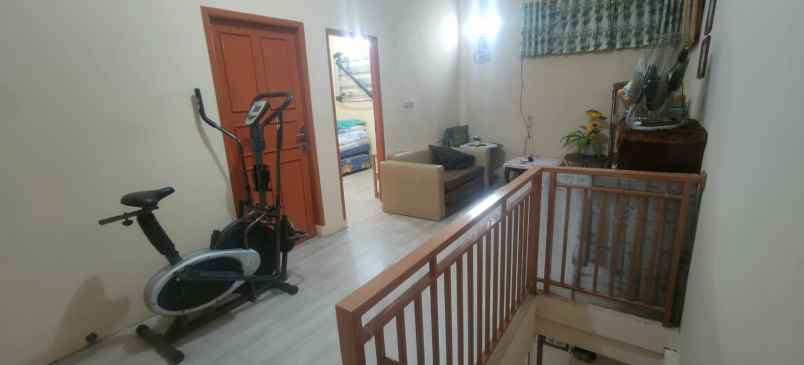 dijual rumah elkk329