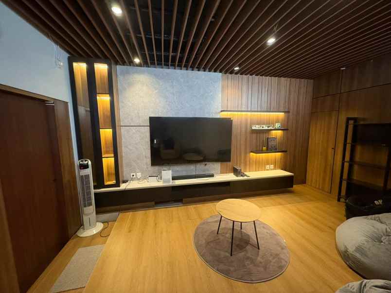 dijual rumah full furnished kavling ciherang depok