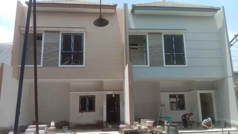 dijual rumah gading pantai