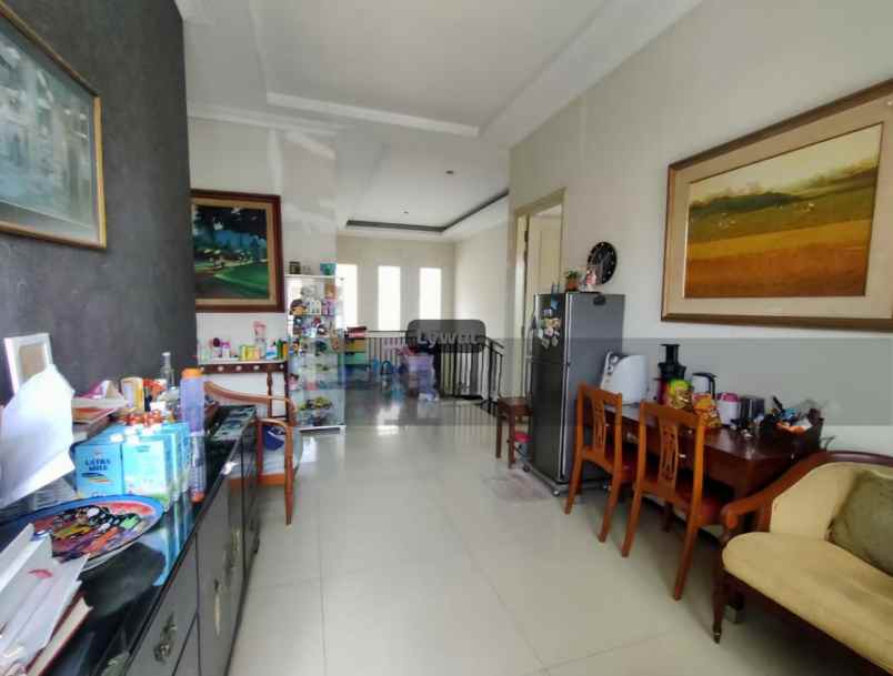 dijual rumah galaxy bumi permai