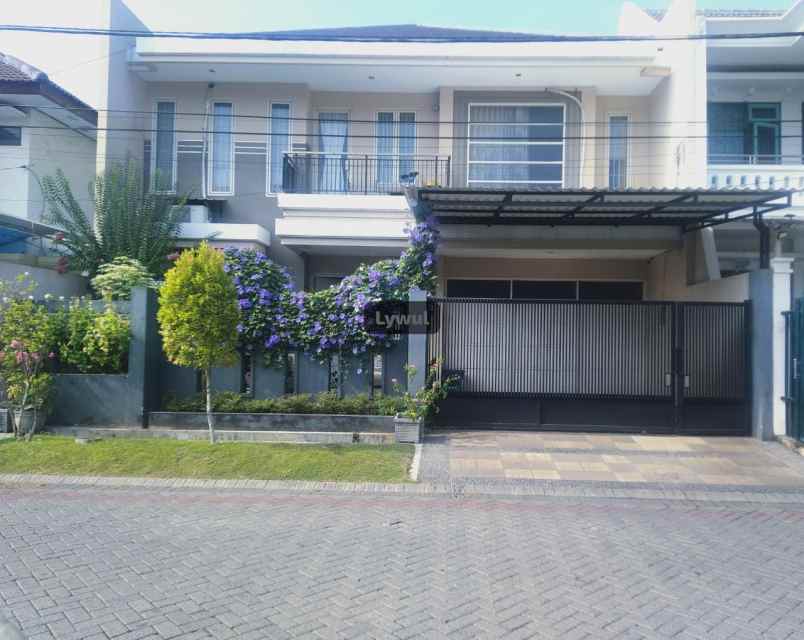 dijual rumah galaxy bumi permai