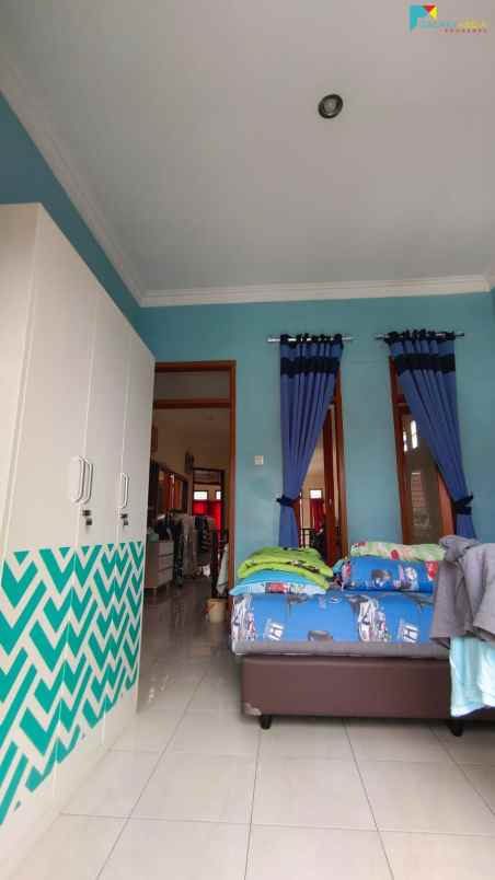 dijual rumah galaxy pekayon bekasi