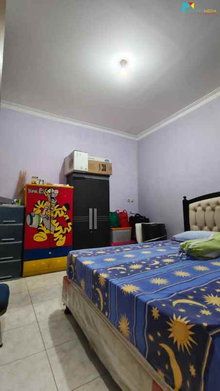 dijual rumah galaxy pekayon bekasi