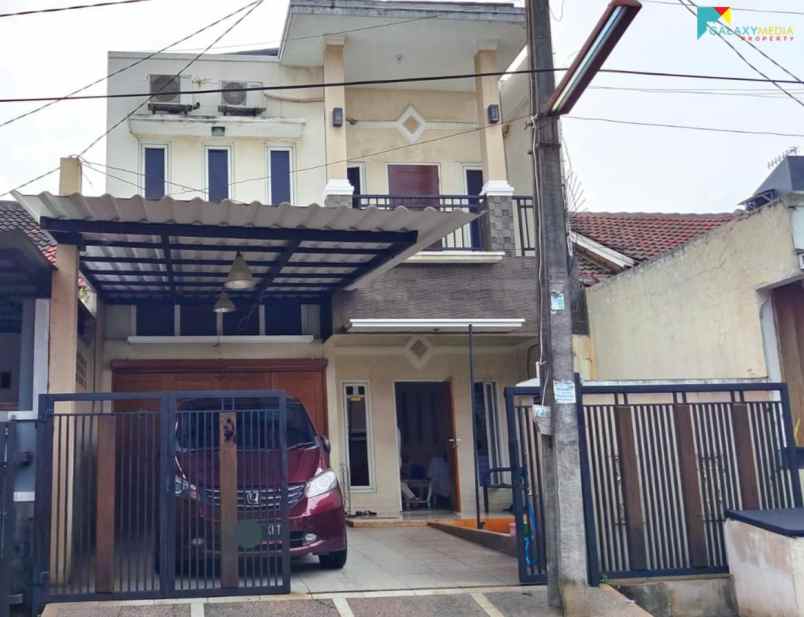 dijual rumah galaxy pekayon bekasi