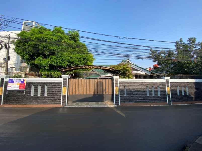 dijual rumah gandul
