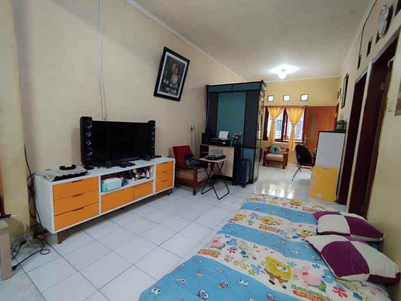 dijual rumah girimekar permai