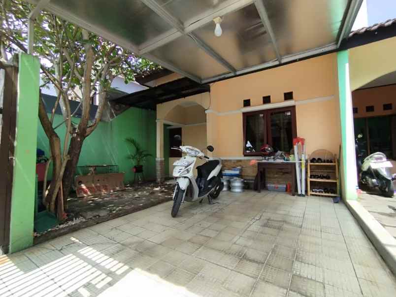 dijual rumah girimekar permai