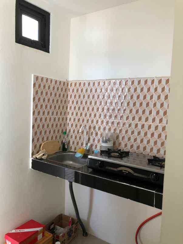 dijual rumah golden east jl kyai h