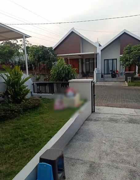 dijual rumah greenland at tidar