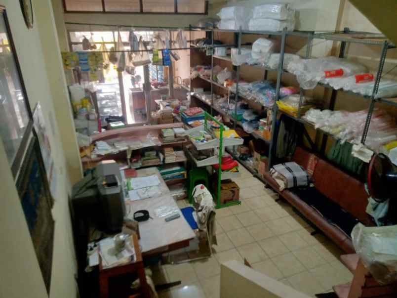 dijual rumah gunung batu pasteur