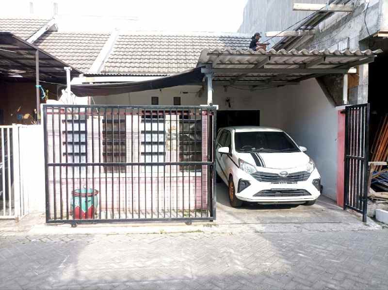 dijual rumah gununganyar