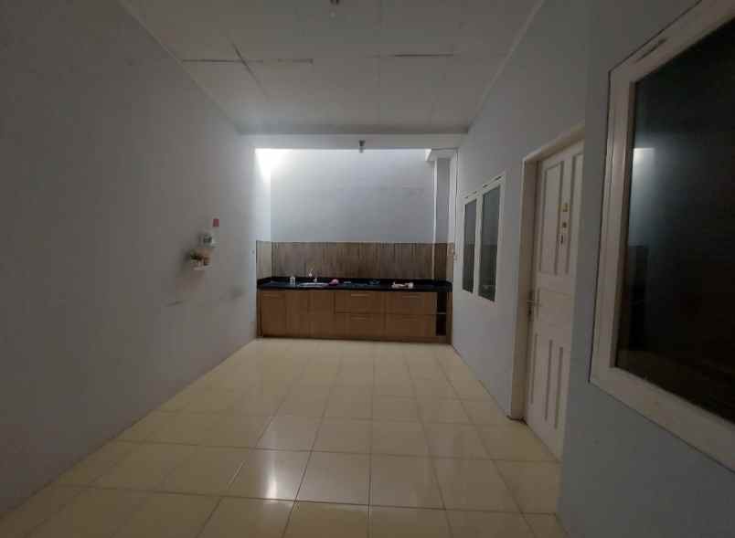 dijual rumah harapan indah cluster