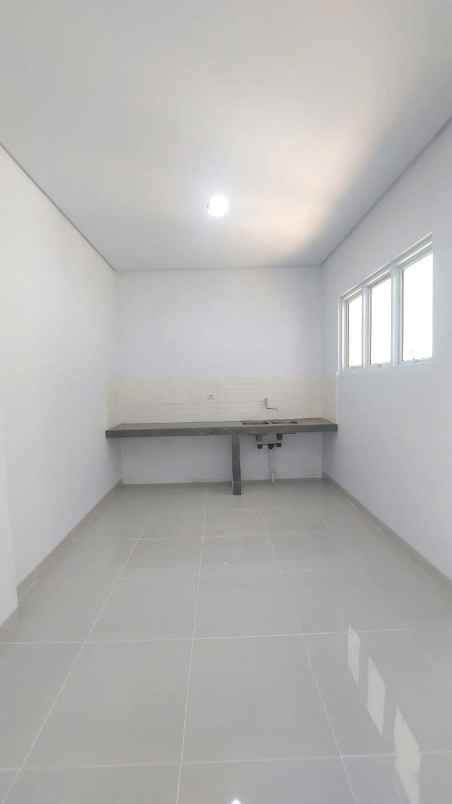 dijual rumah imperial gading sukapura