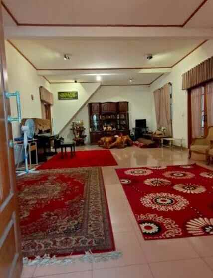 dijual rumah j karawitan no rt rw kec