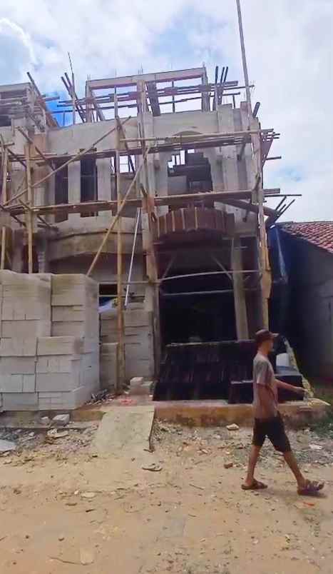 dijual rumah jagakarsa