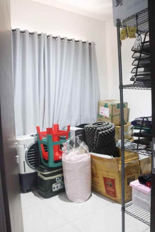 dijual rumah jakarta garden city