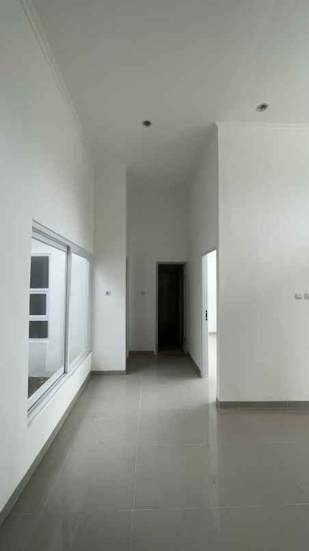 dijual rumah jalan alternatif kota