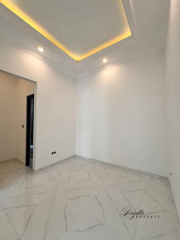 dijual rumah jalan babatan pantqi