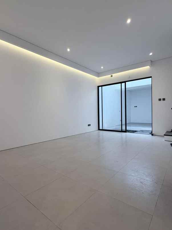 dijual rumah jalan cinere megapolitan