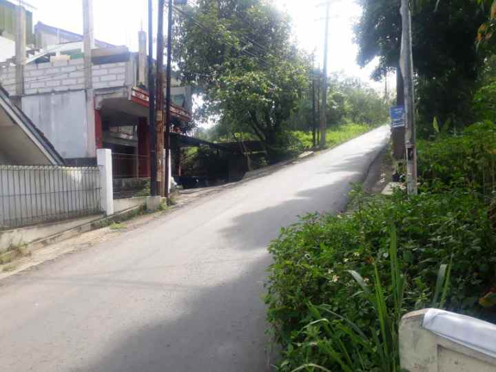 dijual rumah jalan duta parahyangan