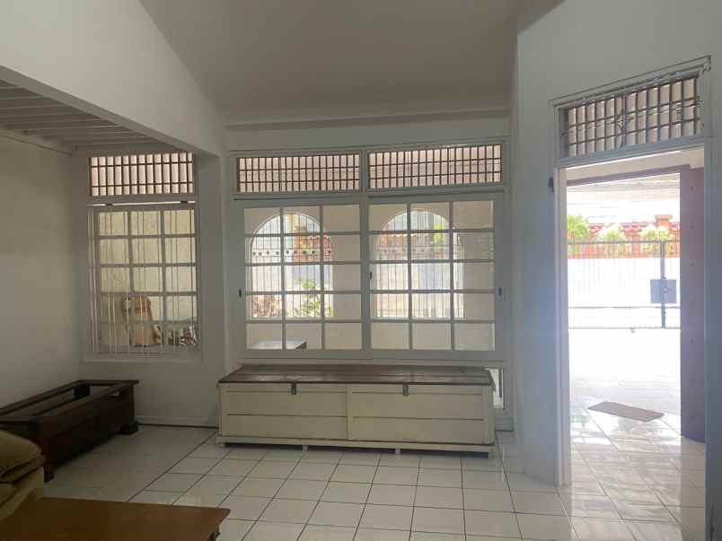 dijual rumah jalan lebak bulus jakarta