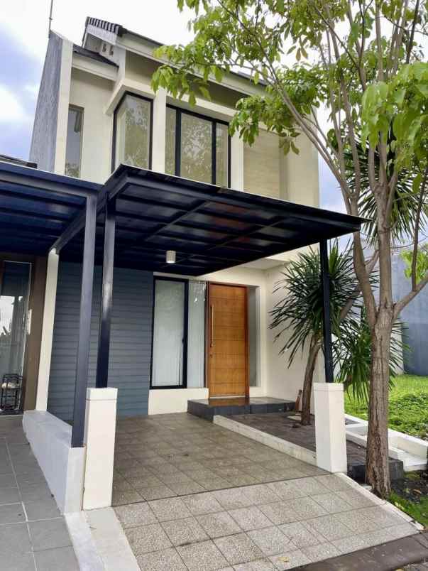 dijual rumah jalan northwest hill