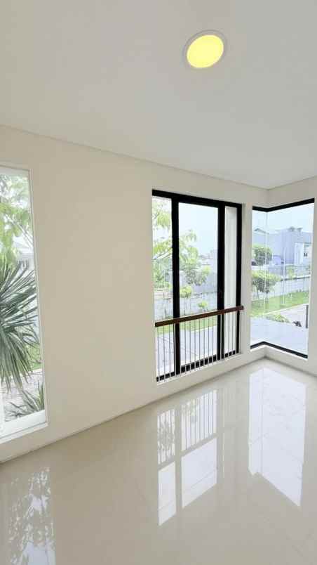 dijual rumah jalan northwest hill