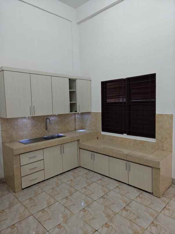 dijual rumah jalan pelita 1 gang baru