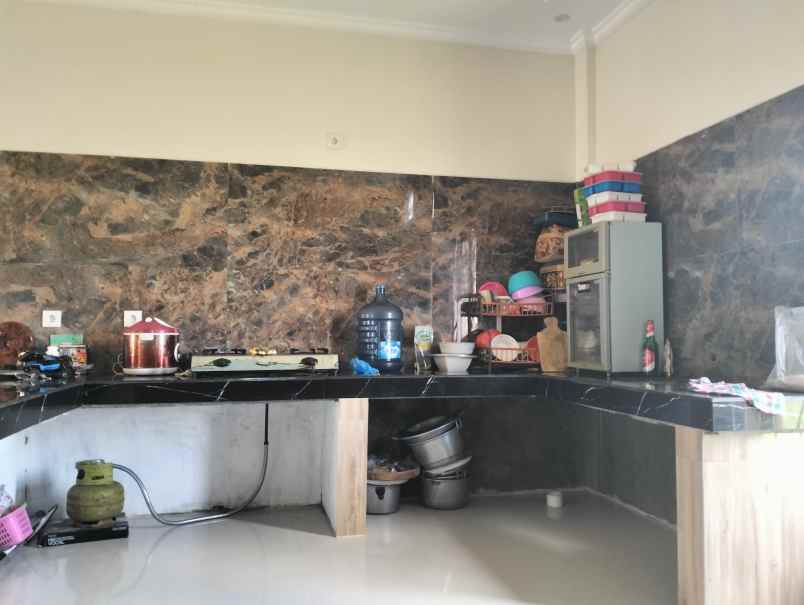 dijual rumah jalan pemogan