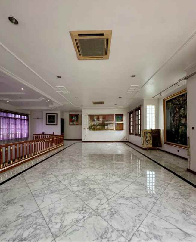 dijual rumah jalan raya margorejo