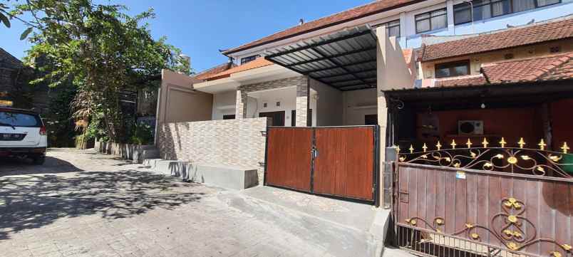 dijual rumah jalan saridana