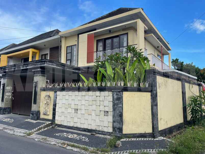 dijual rumah jalan tukad badung