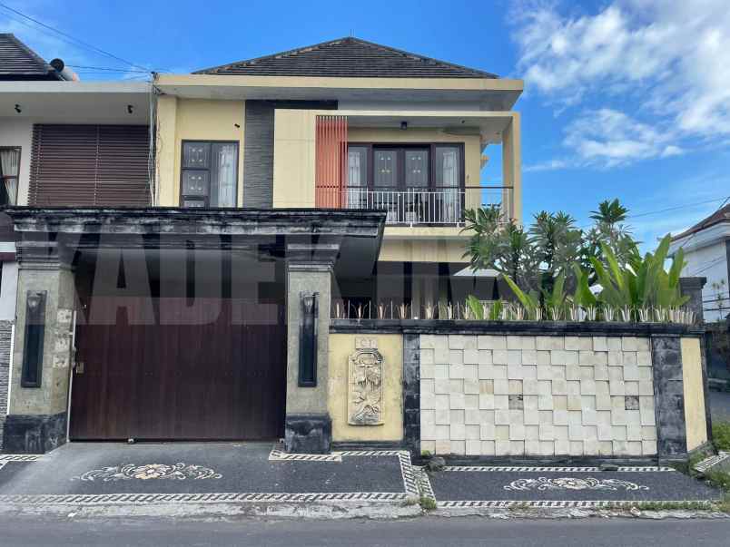 dijual rumah jalan tukad badung