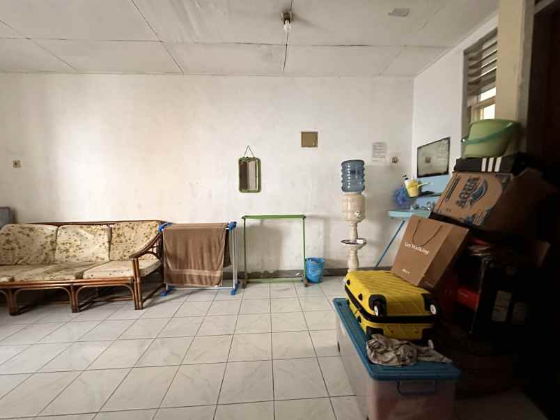 dijual rumah janur hijau